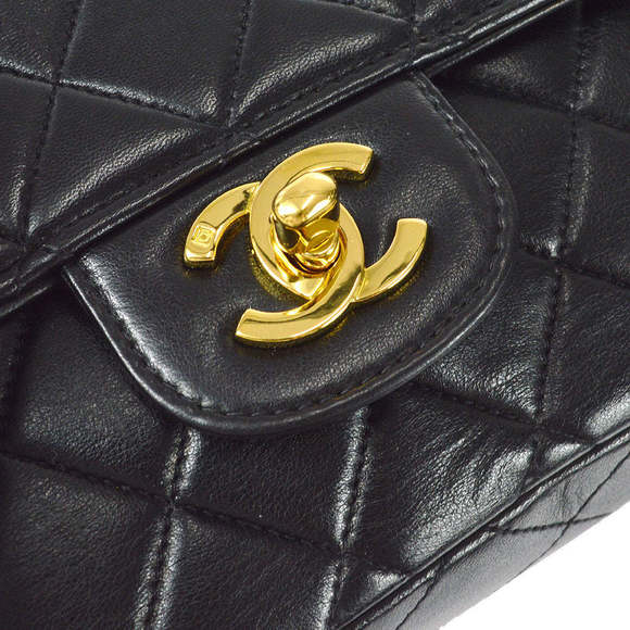 CHANEL 1994-1996 Classic Flap Handbag Medium Black Lambskin 97372 - Picture 7 of 10